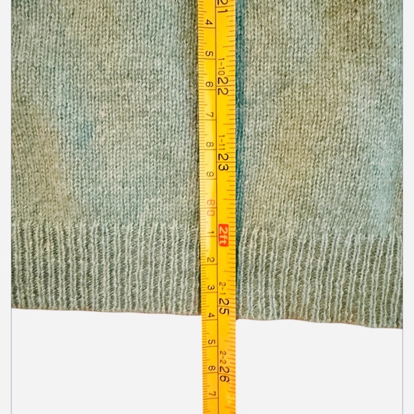Charter Club - Luxury 100% Cashmere Green Turtle Neck Sweater - Size Large - EUC - Picture 8 of 8